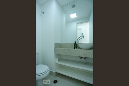 Lavabo de kitnet/studio para alugar com 1 quarto, 48m² em Centro, São Paulo