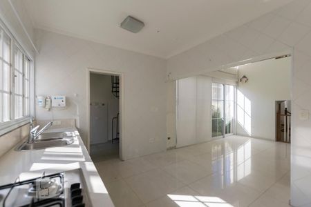 1o. Andar - Cozinha de casa à venda com 4 quartos, 300m² em Vila Brasílio Machado, São Paulo