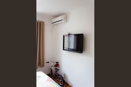 Quarto 1 de apartamento para alugar com 2 quartos, 59m² em Jardim Carvalho, Porto Alegre