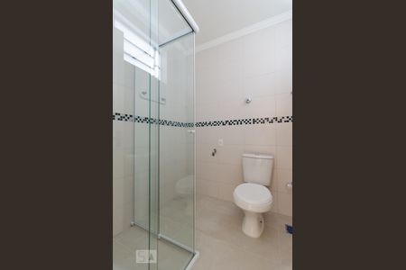 Banheiro de kitnet/studio para alugar com 1 quarto, 33m² em Centro, Campinas