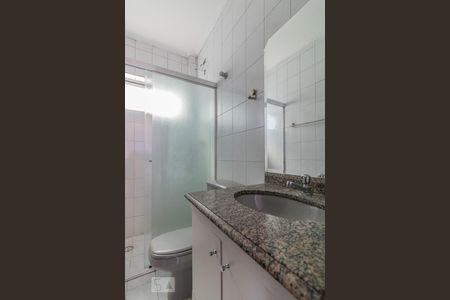 Banheiro de apartamento para alugar com 3 quartos, 65m² em Rudge Ramos, São Bernardo do Campo