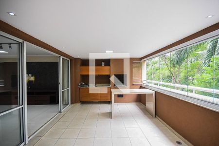 Varanda de apartamento para alugar com 3 quartos, 181m² em Paraíso do Morumbi, São Paulo