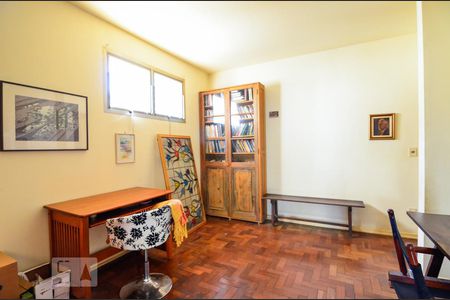 Sala 2 de apartamento à venda com 3 quartos, 187m² em Cambuí, Campinas