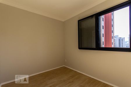 Suíte de apartamento para alugar com 2 quartos, 72m² em Vila Andrade, São Paulo