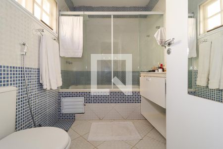 Banheiro da Suíte 1 de casa à venda com 3 quartos, 181m² em Paraíso do Morumbi, São Paulo