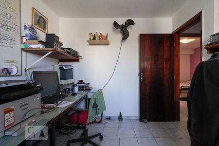 Quarto 2 de casa à venda com 3 quartos, 180m² em Vila Polopoli, São Paulo