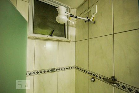Banheiro de kitnet/studio à venda com 1 quarto, 34m² em Copacabana, Rio de Janeiro