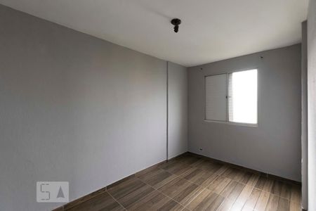 Quarto 2 de apartamento para alugar com 2 quartos, 52m² em Jardim Celeste, São Paulo