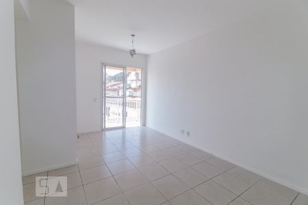 Sala de apartamento para alugar com 3 quartos, 66m² em Freguesia (jacarepaguá), Rio de Janeiro