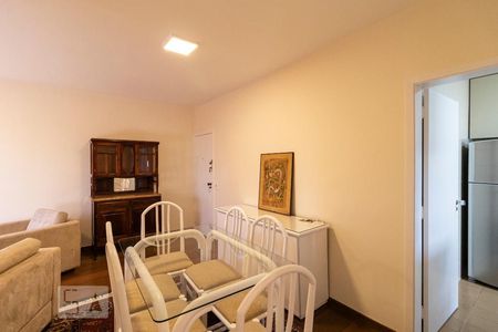 Sala de apartamento para alugar com 2 quartos, 80m² em Vila Gertrudes, São Paulo