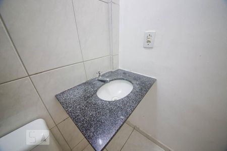 Banheiro social de apartamento à venda com 2 quartos, 90m² em Barreto, Niterói