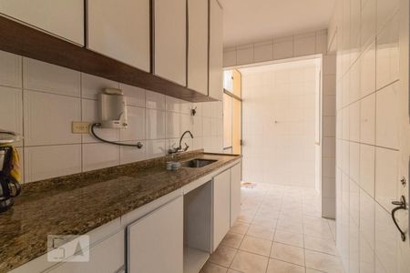 Cozinha de casa para alugar com 3 quartos, 95m² em Rudge Ramos, São Bernardo do Campo