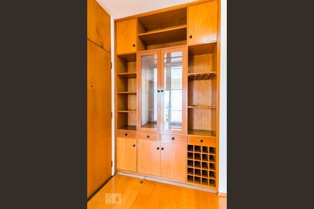 Sala de apartamento à venda com 3 quartos, 78m² em Taquaral, Campinas