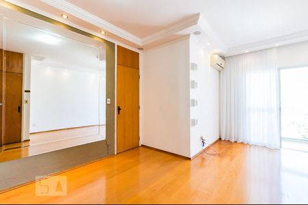 Sala de apartamento à venda com 3 quartos, 78m² em Taquaral, Campinas