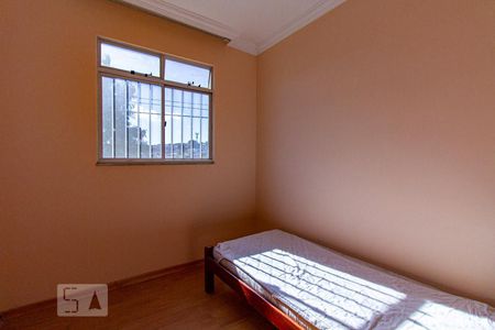 Quarto 3 de apartamento à venda com 3 quartos, 74m² em Heliópolis, Belo Horizonte