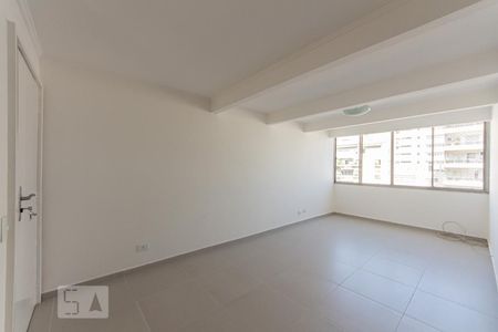 Sala de estar de apartamento para alugar com 3 quartos, 120m² em Cerqueira César, São Paulo