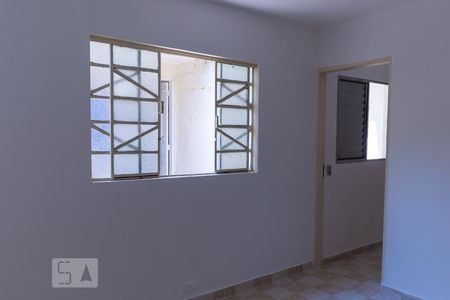 Sala de casa para alugar com 1 quarto, 50m² em Vila Bancária Munhoz, São Paulo