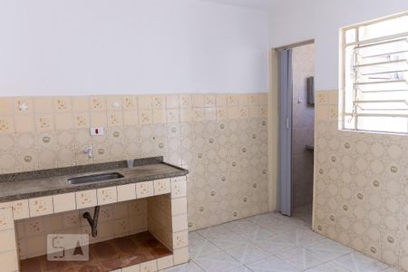 Cozinha de casa para alugar com 1 quarto, 50m² em Vila Bancária Munhoz, São Paulo