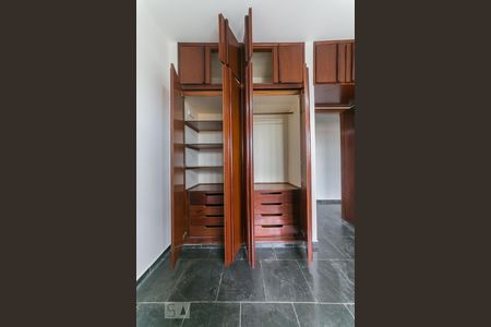 Quarto 1 de casa para alugar com 2 quartos, 100m² em Jardim Antonio Von Zuben, Campinas