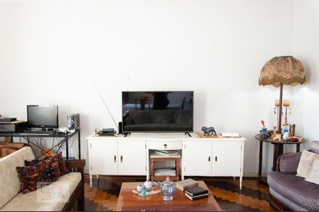 Sala de apartamento para alugar com 2 quartos, 110m² em Independência, Porto Alegre