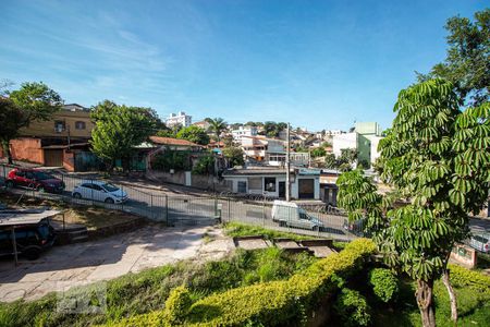 Vista de apartamento para alugar com 3 quartos, 80m² em Floramar, Belo Horizonte