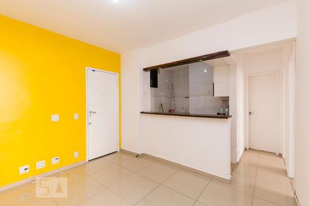 Sala de apartamento à venda com 2 quartos, 47m² em Centro, Rio de Janeiro