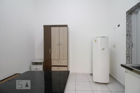 Quarto de kitnet/studio para alugar com 1 quarto, 18m² em Vila São Luís(zona Oeste), São Paulo