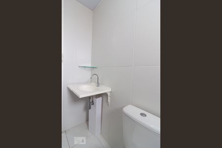 Banheiro de apartamento à venda com 2 quartos, 70m² em Jardim Prudência, São Paulo