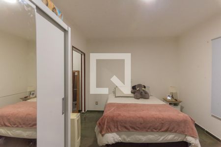 Suíte de casa de condomínio à venda com 4 quartos, 200m² em Jardim Aurélia, Campinas