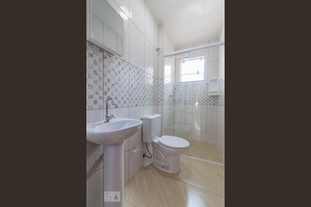Banheiro de apartamento para alugar com 1 quarto, 30m² em Guabirotuba, Curitiba