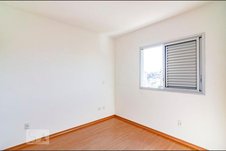 Quarto 2 de apartamento para alugar com 3 quartos, 85m² em Renascença, Belo Horizonte