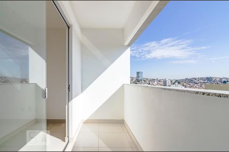 Sacada de apartamento para alugar com 3 quartos, 85m² em Renascença, Belo Horizonte