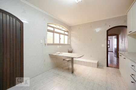 Cozinha de casa para alugar com 1 quarto, 80m² em Chácara Santo Antônio (zona Leste), São Paulo