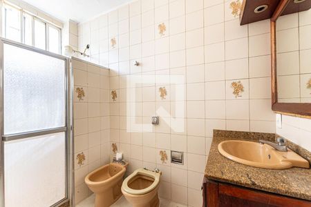 Banheiro de apartamento para alugar com 2 quartos, 85m² em Icaraí, Niterói