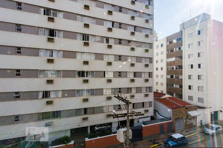 Vista de apartamento à venda com 4 quartos, 158m² em Centro, Campinas