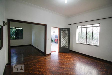 Sala de casa à venda com 4 quartos, 250m² em Alto da Lapa, São Paulo