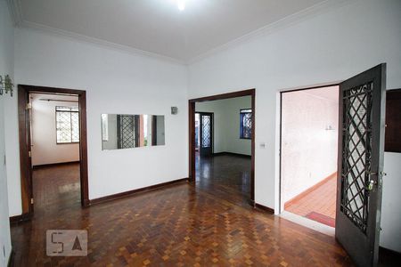 Sala de casa à venda com 4 quartos, 250m² em Alto da Lapa, São Paulo