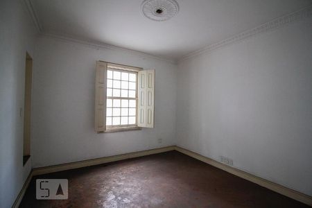 Sala de casa à venda com 3 quartos, 200m² em Vila Pompéia, São Paulo