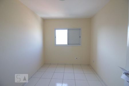 Quarto 01 de apartamento para alugar com 3 quartos, 90m² em Vila Pinheirinho, Santo André