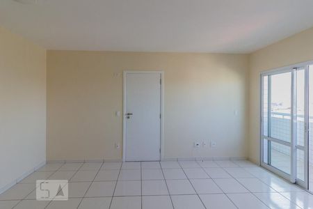 Sala de apartamento para alugar com 3 quartos, 90m² em Vila Pinheirinho, Santo André