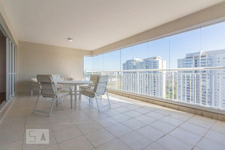 Varanda de apartamento para alugar com 3 quartos, 160m² em Santo Amaro, São Paulo