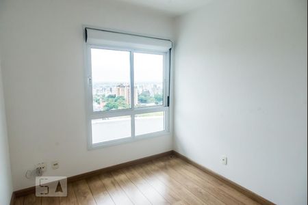 Quarto de apartamento para alugar com 2 quartos, 60m² em Três Figueiras, Porto Alegre