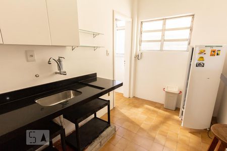 Cozinha de apartamento à venda com 2 quartos, 82m² em Perdizes, São Paulo