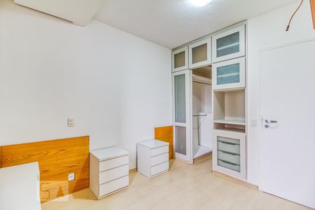 Suíte de apartamento para alugar com 2 quartos, 65m² em Vila Olímpia, São Paulo
