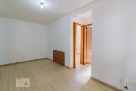 Sala de apartamento à venda com 2 quartos, 44m² em Jardim Maia, Guarulhos
