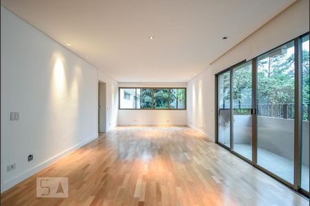 Sala de apartamento à venda com 3 quartos, 270m² em Vila Morumbi, São Paulo