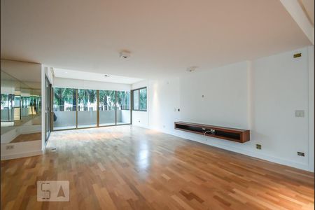 Sala de apartamento à venda com 3 quartos, 270m² em Vila Morumbi, São Paulo