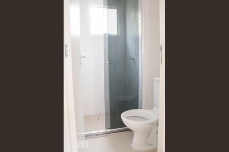 Banheiro de apartamento à venda com 3 quartos, 55m² em Igara, Canoas