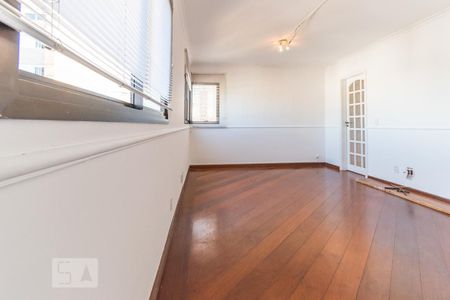 Sala de apartamento para alugar com 2 quartos, 75m² em Perdizes, São Paulo