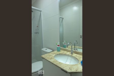 Banheiro de apartamento à venda com 3 quartos, 67m² em Vila Lacerda, Jundiaí